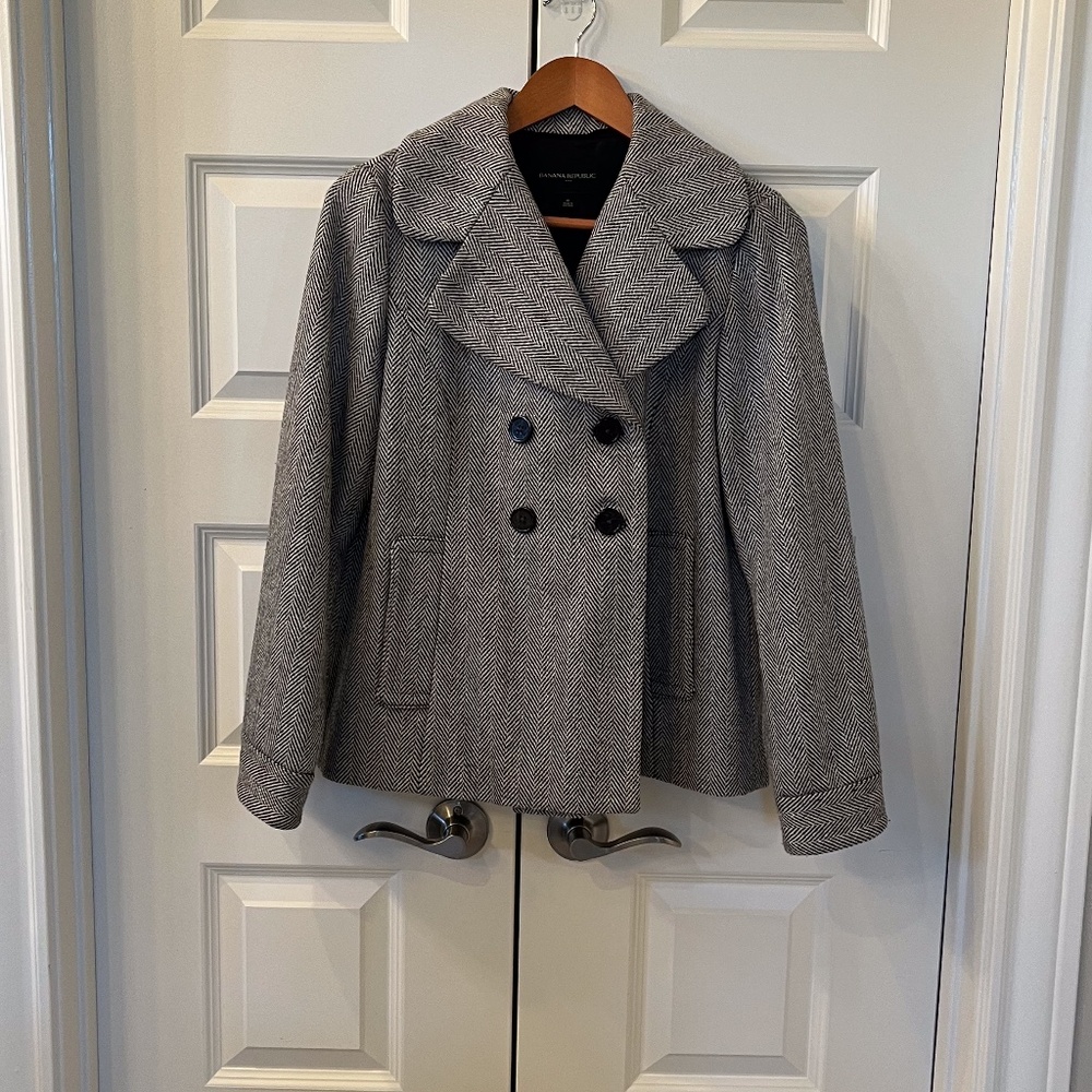 Banana Republic Double Breasted Wool Swing Coat  SIZE MED